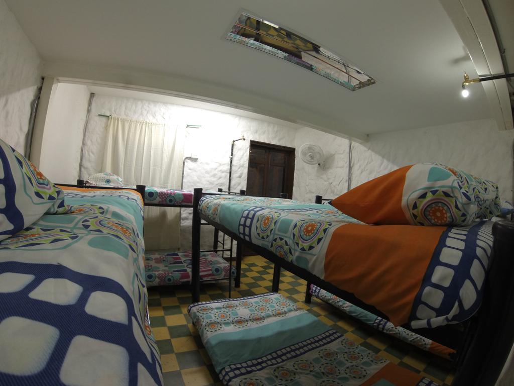 Mila Hostel Medellin Bagian luar foto