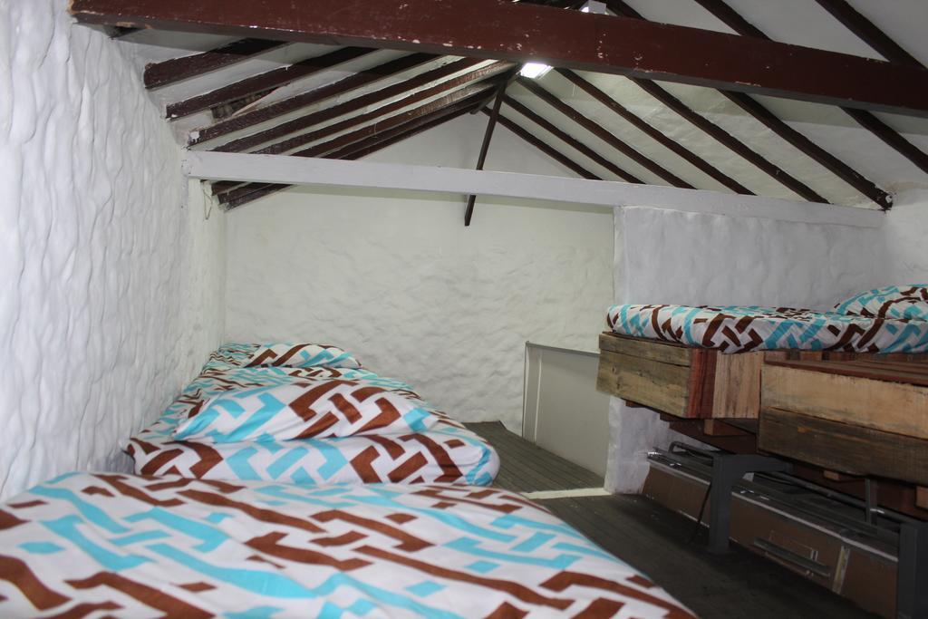 Mila Hostel Medellin Bagian luar foto