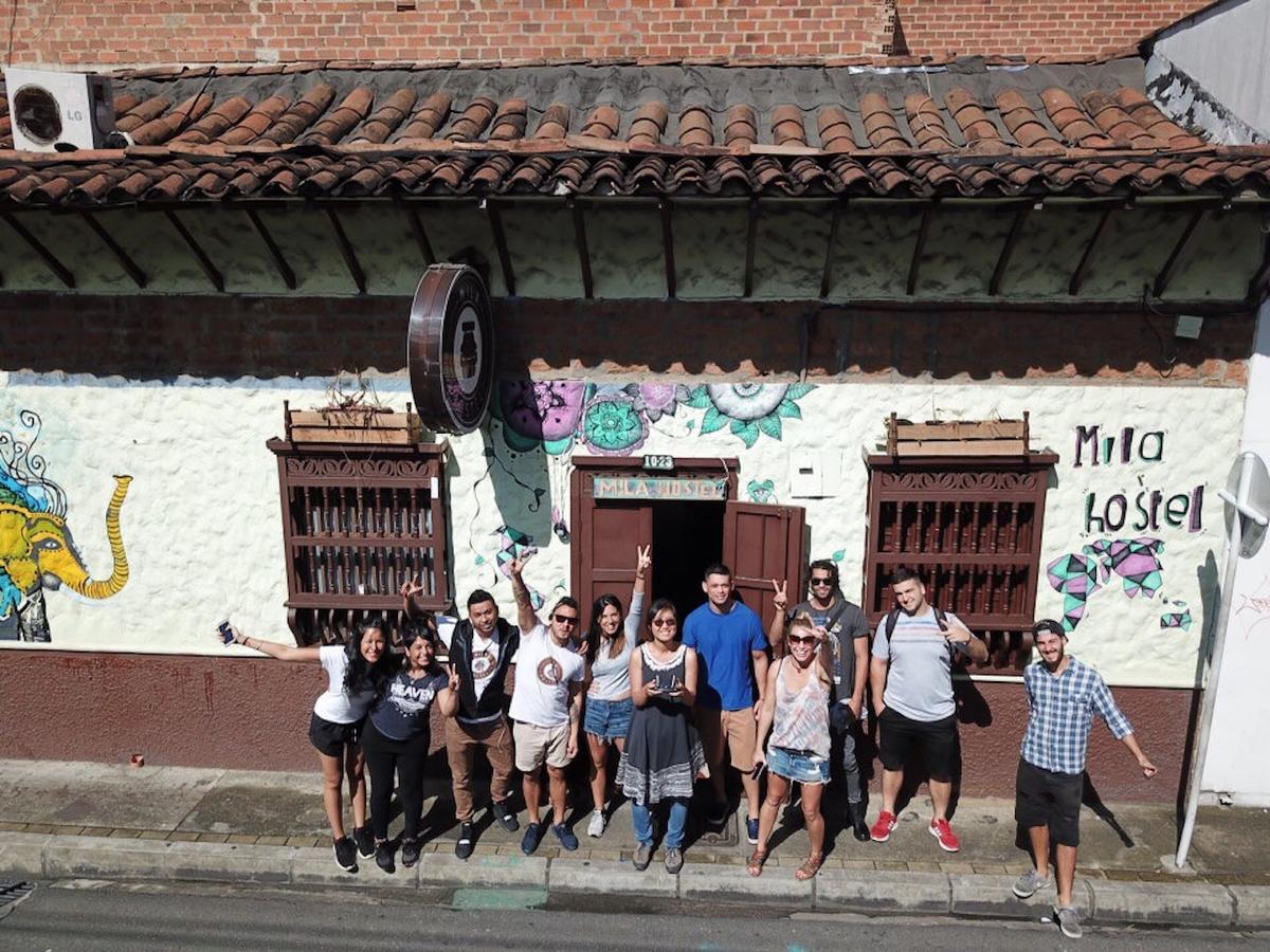 Mila Hostel Medellin Bagian luar foto