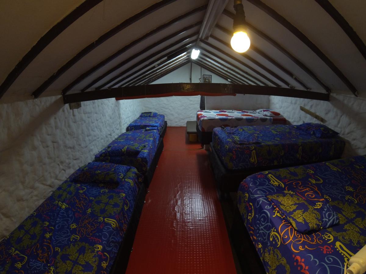 Mila Hostel Medellin Bagian luar foto
